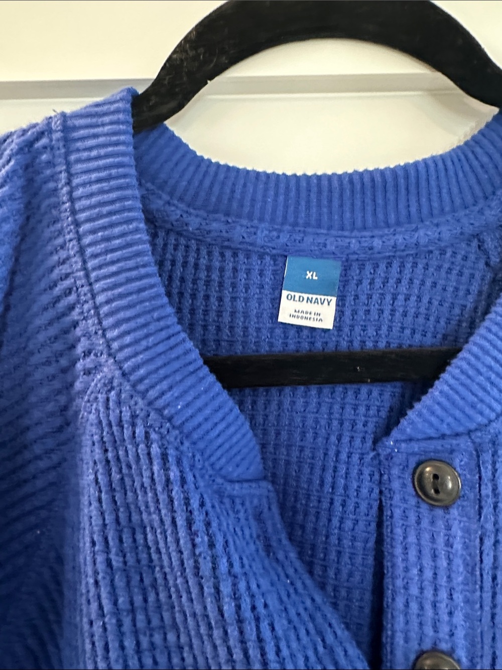 Old Navy Women's Royal Blue Waffle-Knit Button 3/4